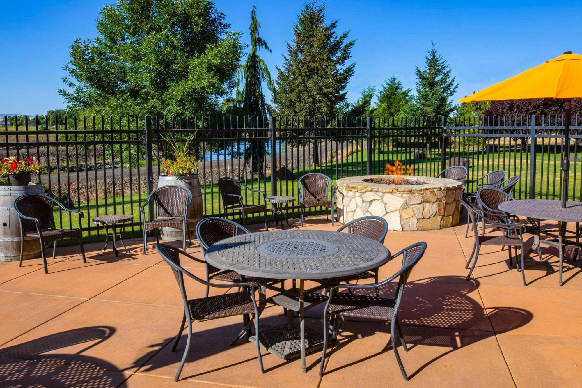 Comfort Inn & Suites Walla Walla Εξωτερικό φωτογραφία